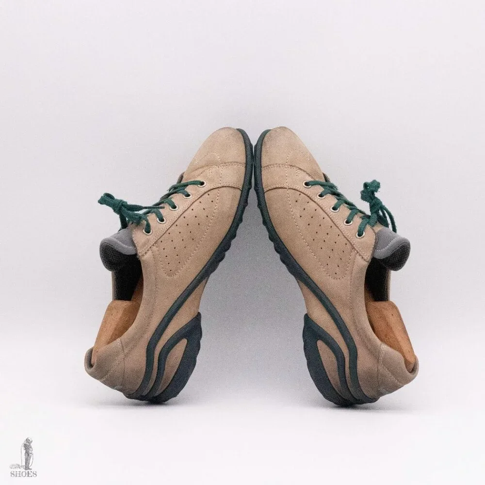 Ecco Minimalist Sneakers with Reflective Tongue Womens size 8-8.5 EU 39 - Picture 8 of 11